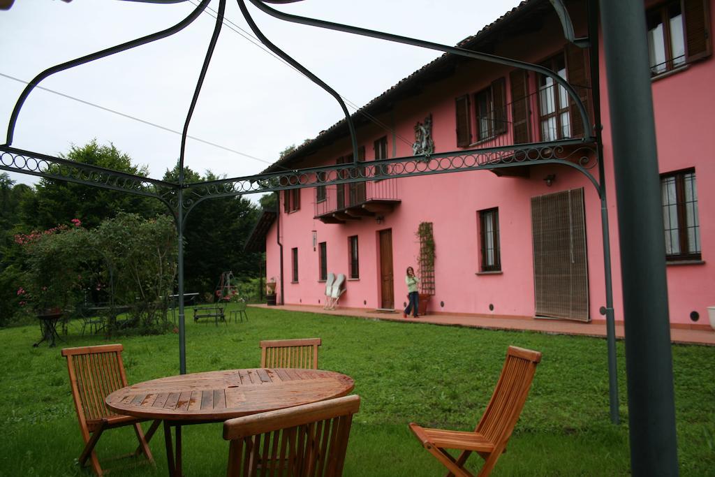 Cascina Nel Bosco Bed and Breakfast Moncucco Torinese Exterior foto