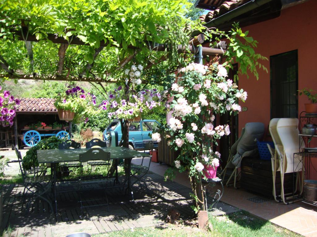 Cascina Nel Bosco Bed and Breakfast Moncucco Torinese Exterior foto